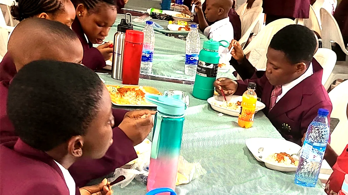 QLA Secondary Students _ Dinning